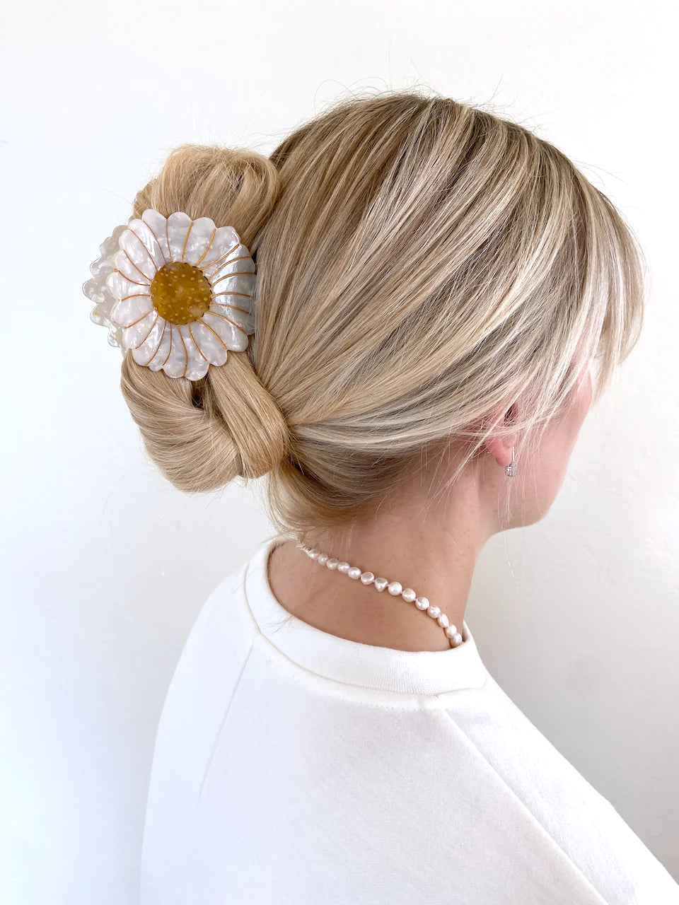 Daisy Hair Claw