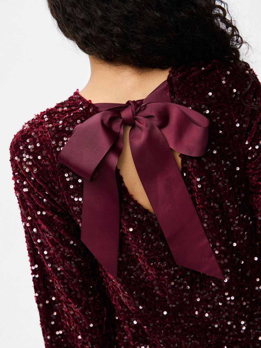 PcKam LS Back Bow Dress Tawny Port Sequins