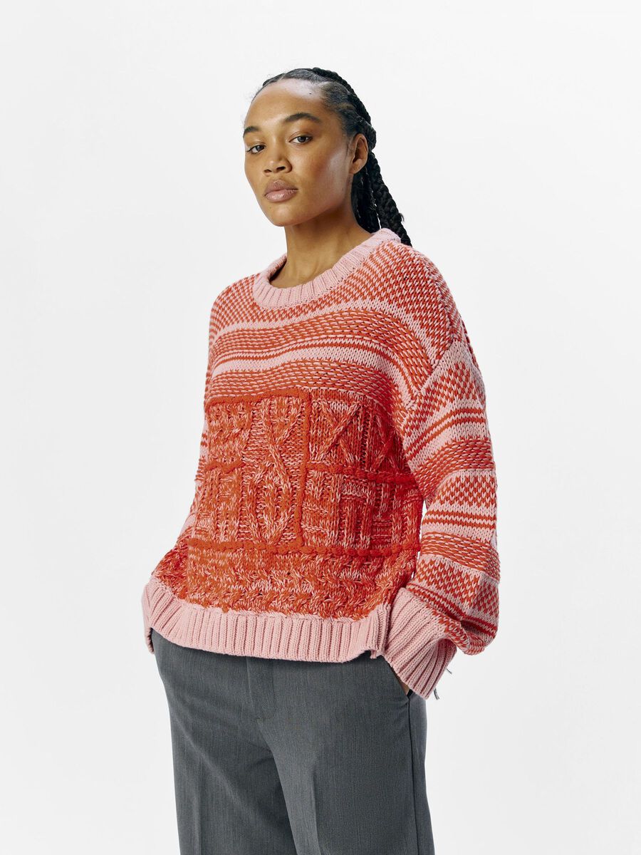 ObjSanda Knit Rose Elegance