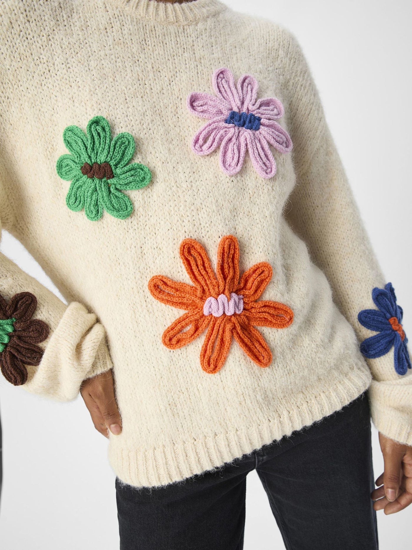 ObjAsh Knit Sandshell Flowers