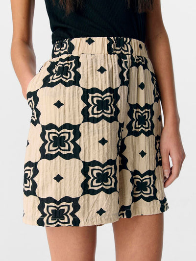 ObjElla Shorts Sandshell/Black