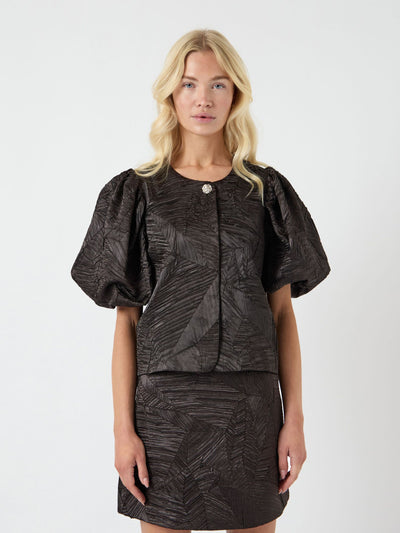 YasVibe Top Black