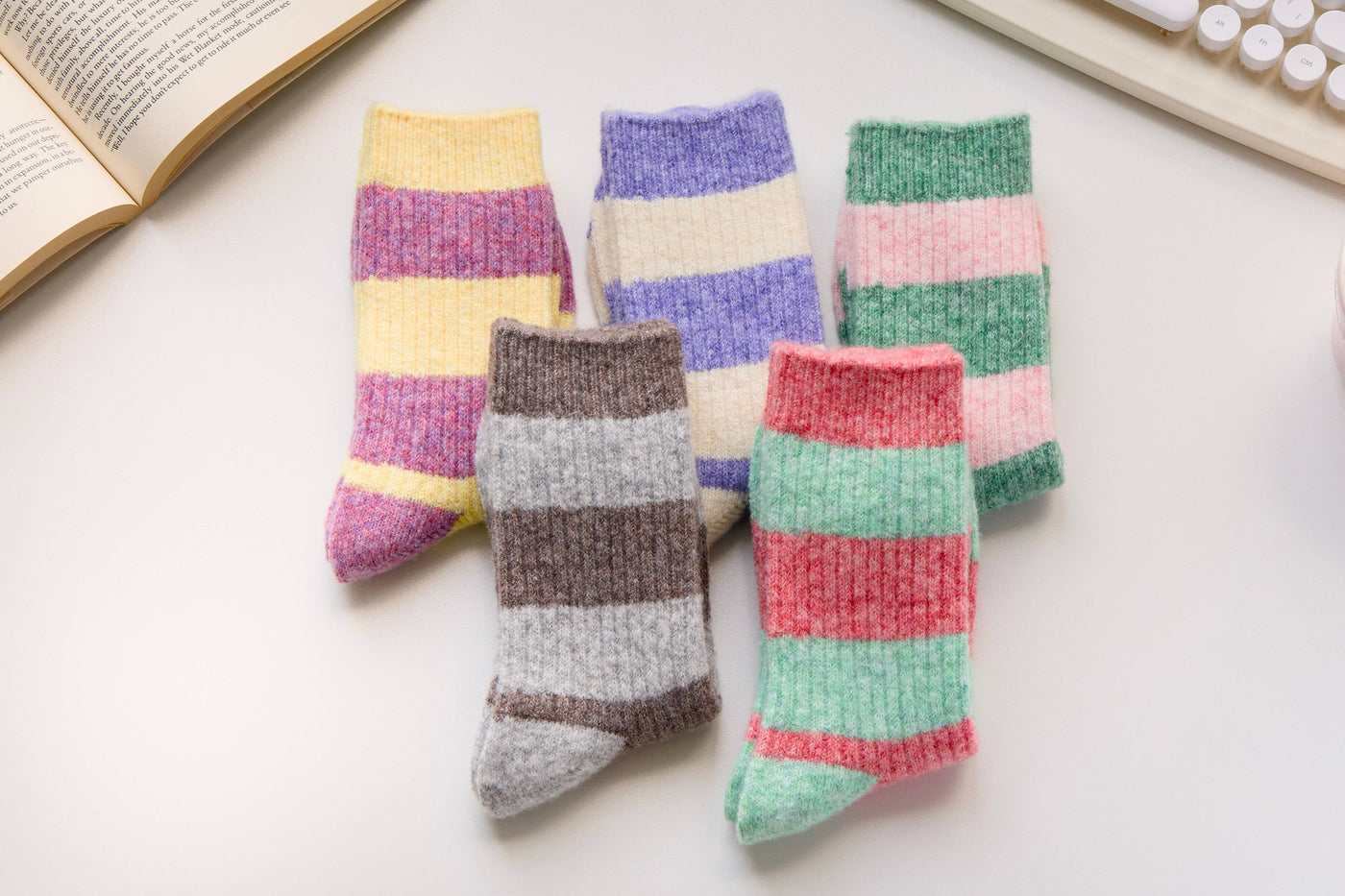Warm Cashmere & Wool Blend Socks Red