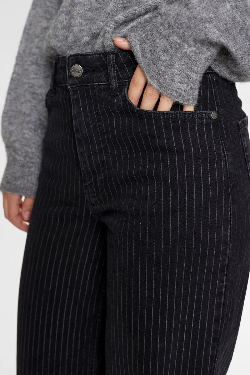 NuParis Cropped Jeans Caviar Stripes