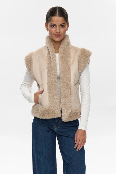 NuElliot Fur lined Gilet