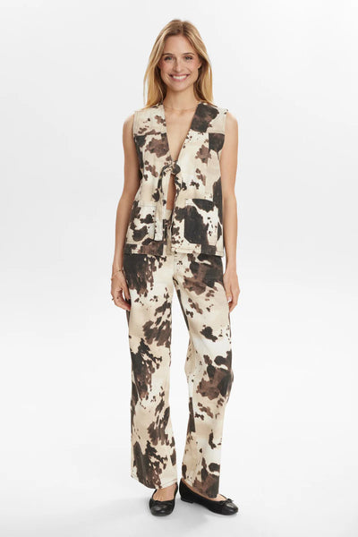 NuIvy Vest Cow Print