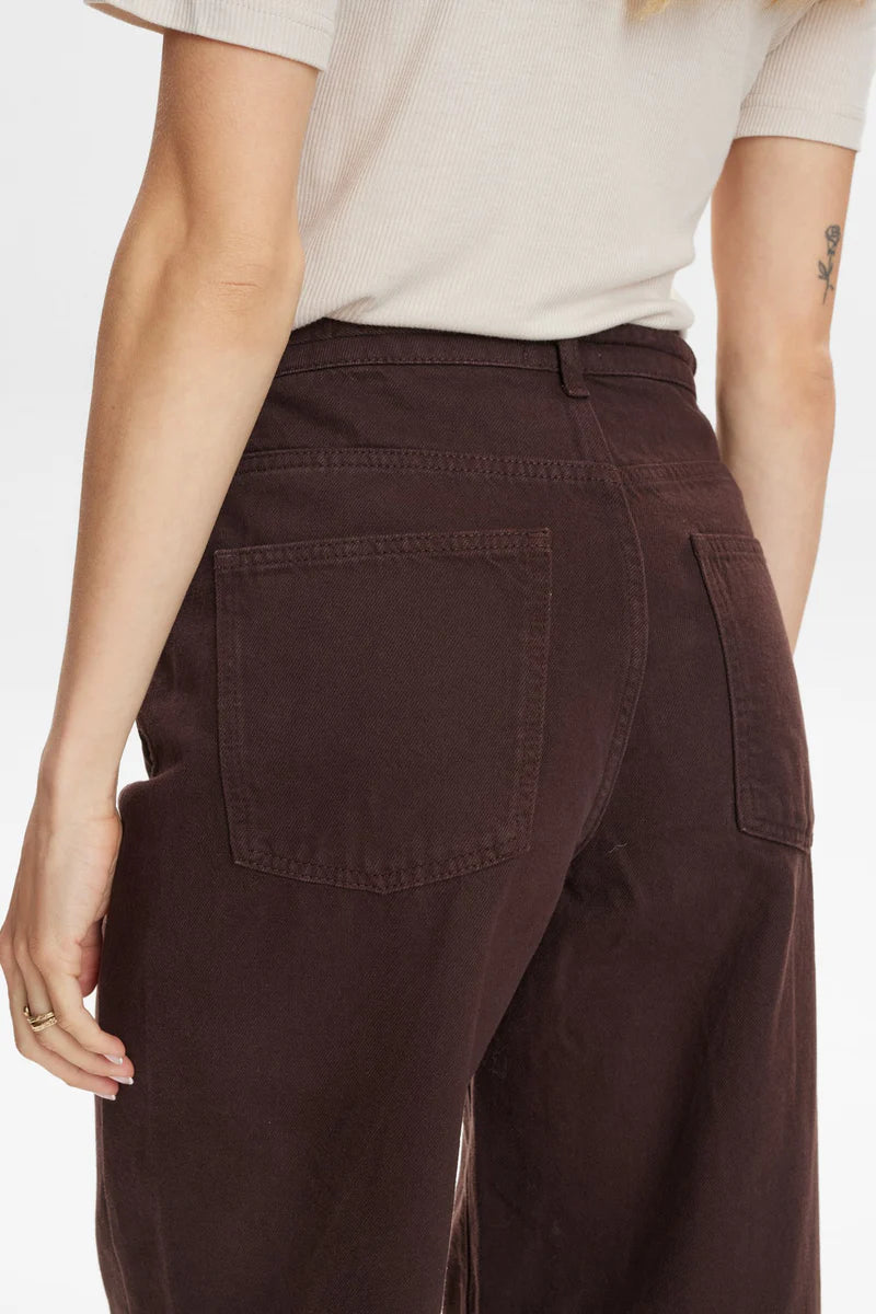 NuBrooklyn Jeans Coffee