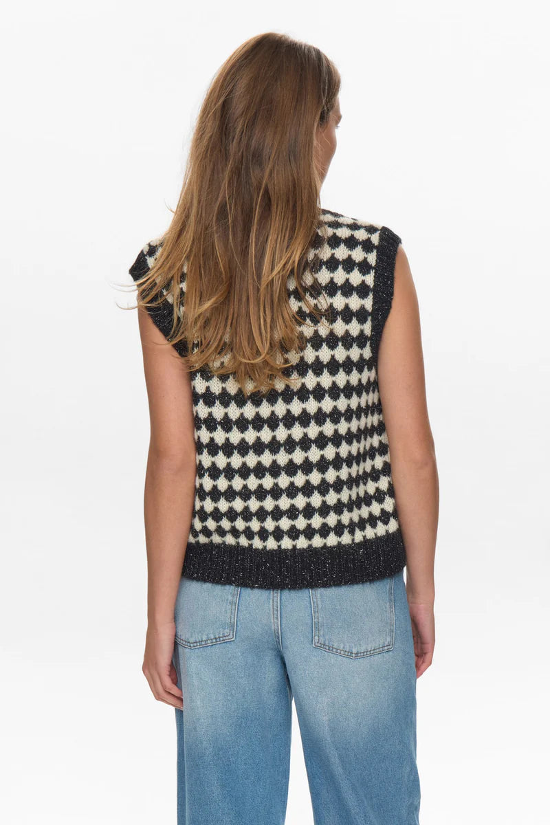 NuBila Knit Vest Caviar