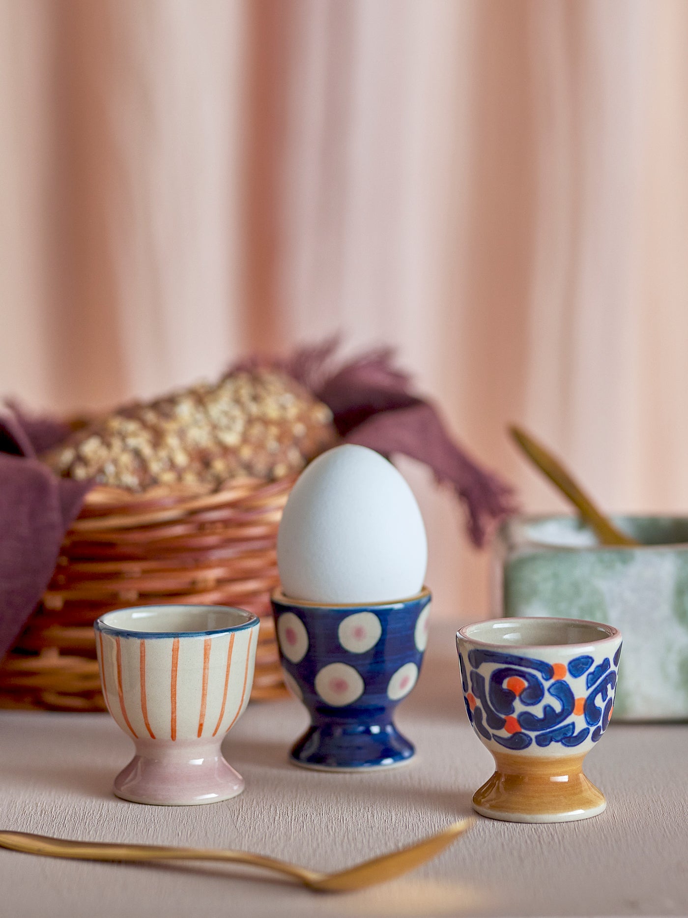 Eviaya Egg Cup Blue Swirl