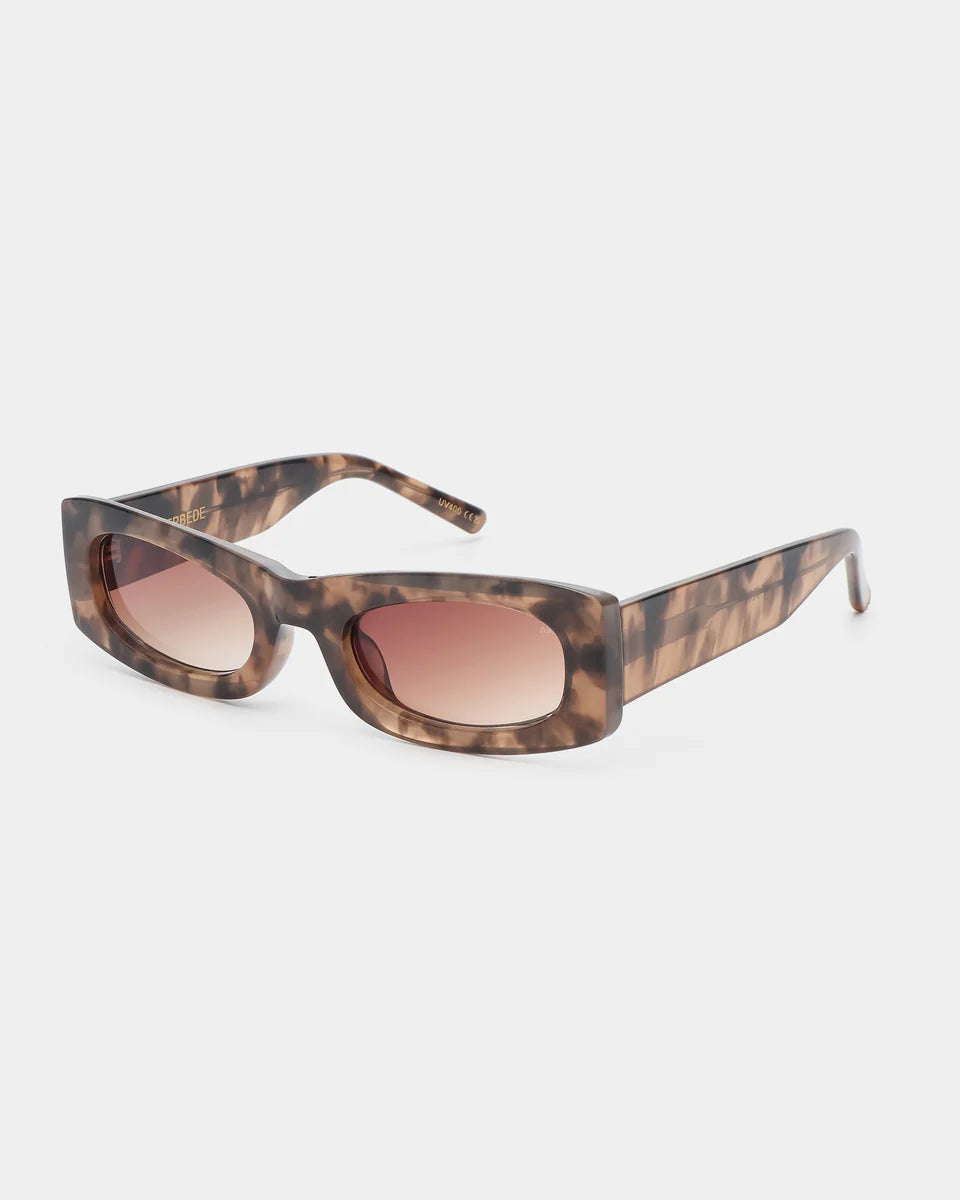 Frida Coquina Sunglasses