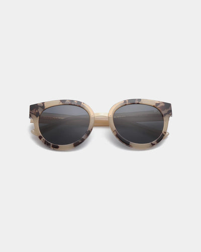 Jolie Hornet Sunglasses