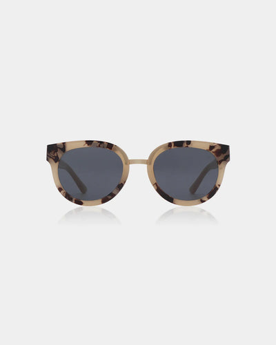 Jolie Hornet Sunglasses