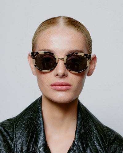 Jolie Hornet Sunglasses