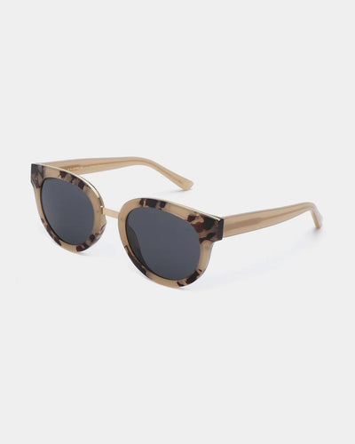 Jolie Hornet Sunglasses