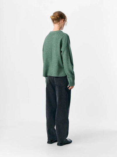ObjJuno Knit Laurel Wreath