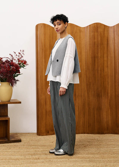 Montaigne Grey Vest