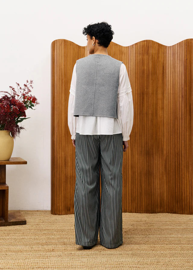 Montaigne Grey Vest