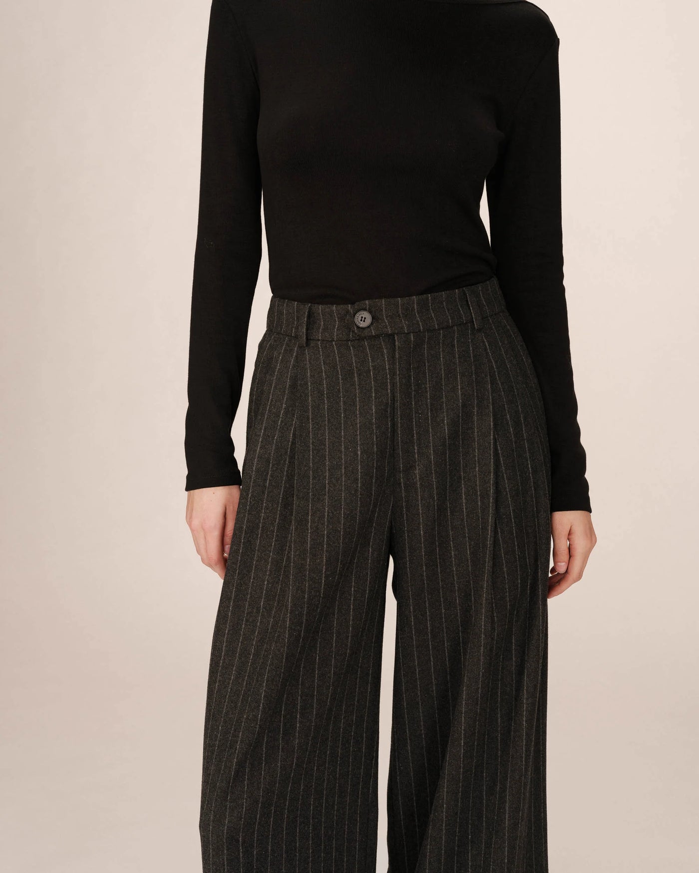 Senna Trousers Grey Pinstripe