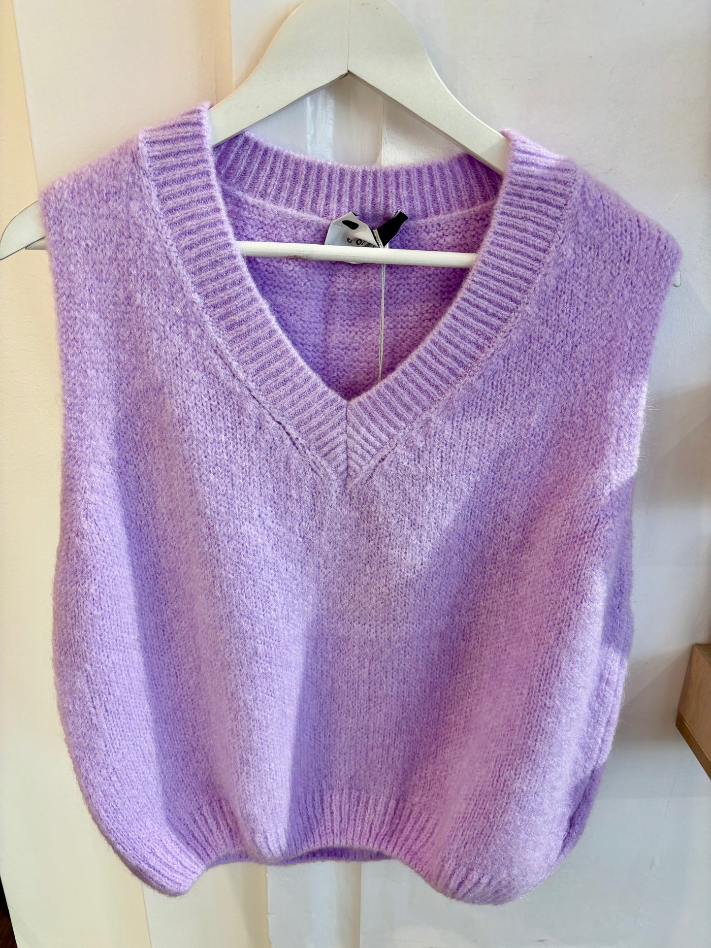 Mohair V-Neck Vest - Lilac