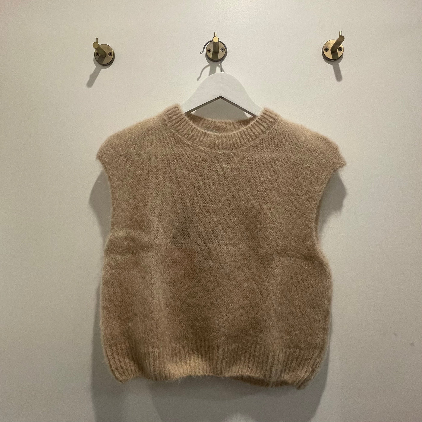 Mohair Cropped Vest - Beige