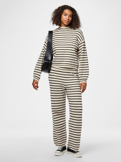 PcPenna Striped Sweatshirt Whitecap Black