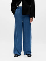 Medium Blue