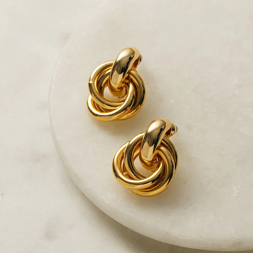 Statement Interlocking Earrings - Gold