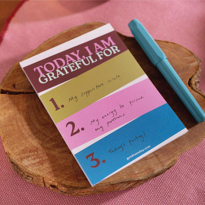 Daily Gratitude Pad | Work Hard, Play Nice | A6