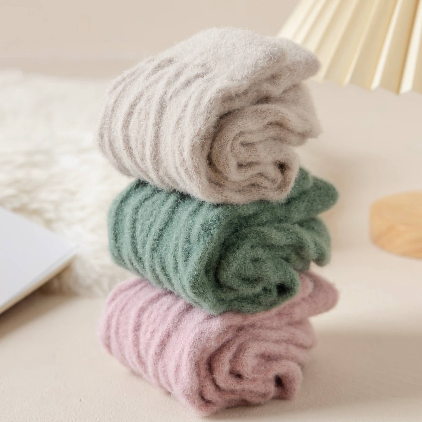 Women's Winter Wool Socks - Thick Cable Knit Warm Socks: Cream
