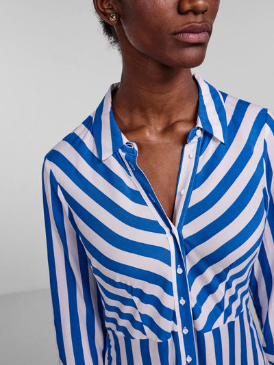 YasSavanna Shirt Dress Dazzling Blue Stripes