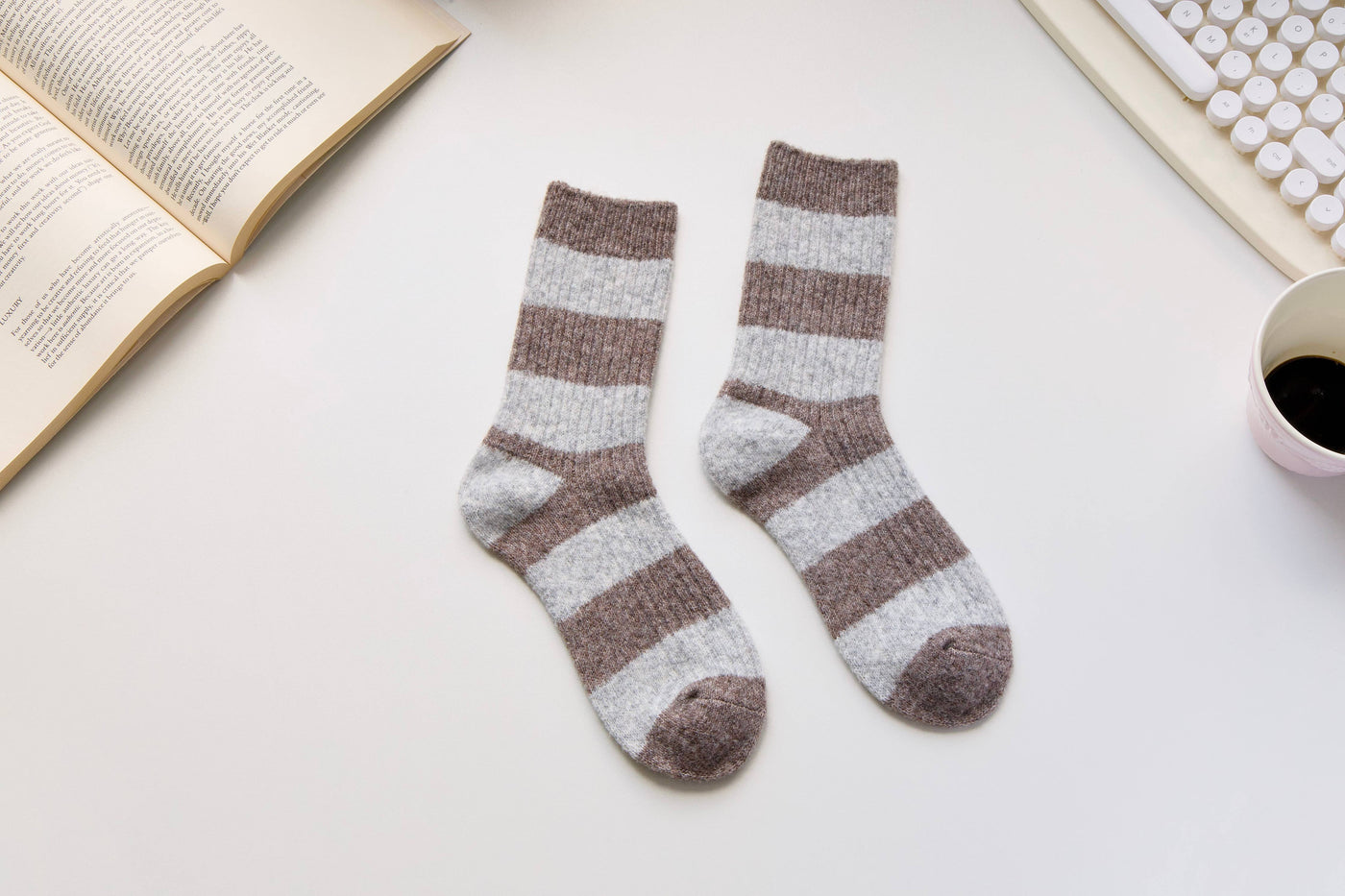 Warm Cashmere & Wool Blend Socks Brown