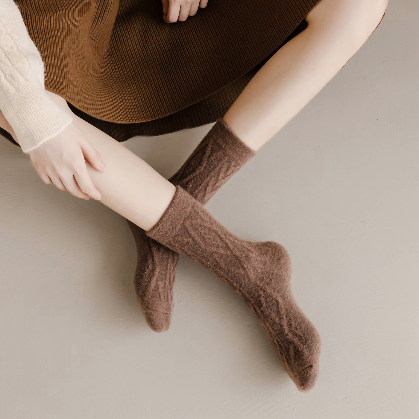 Women's Winter Wool Socks - Thick Cable Knit Warm Socks: Brown