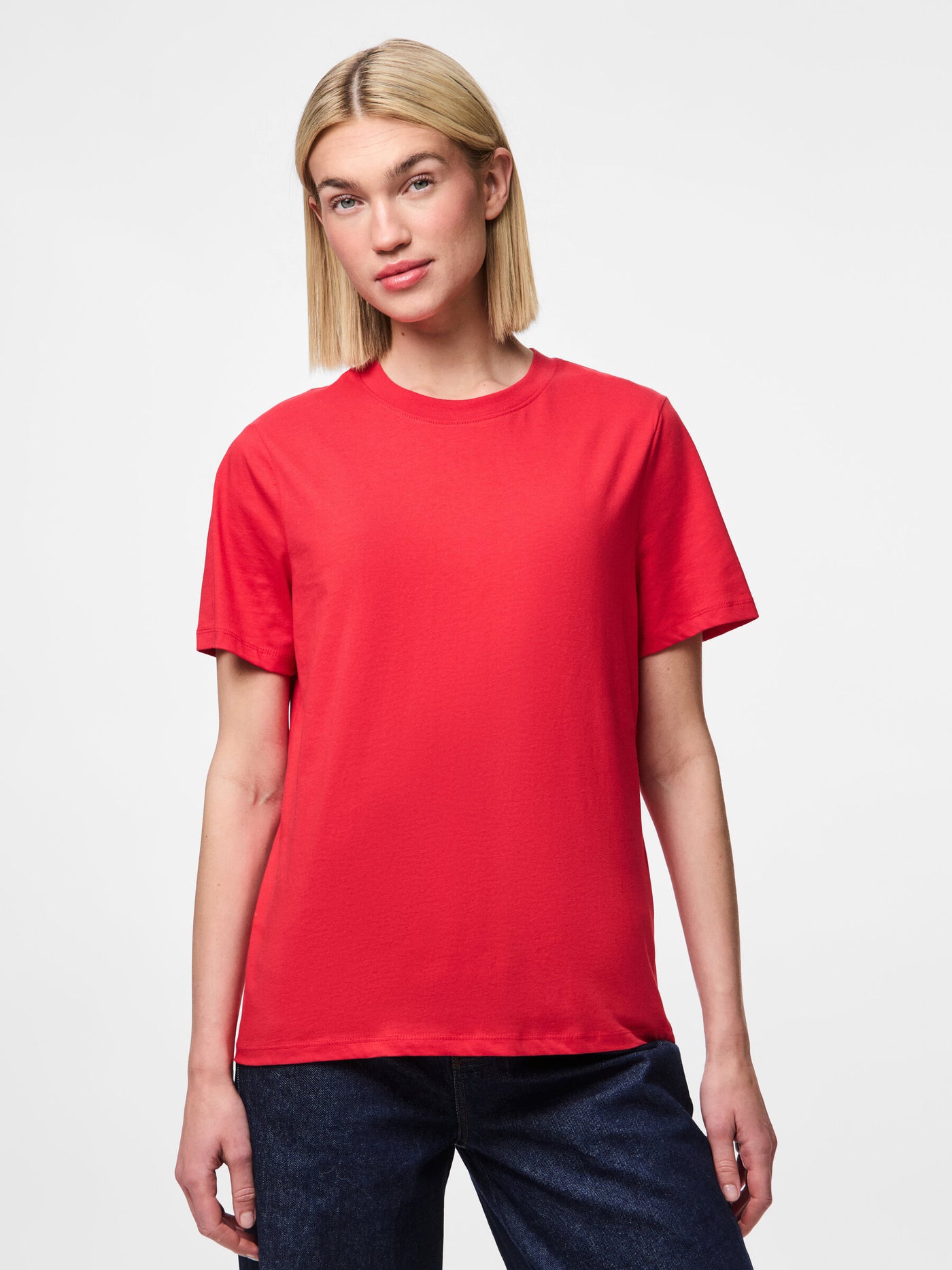 PcRia SS Solid Tee Lollipop Red