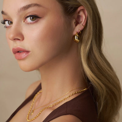 Small Interlocking Hoop Earrings 31450