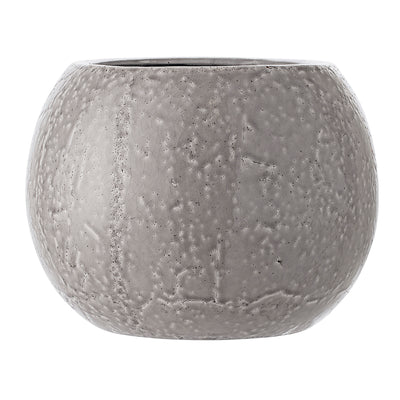 Large grey pot