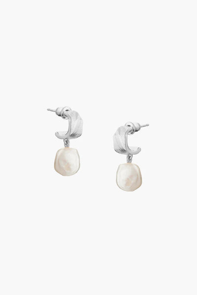 Tutti Freshwater Pearl Earrings Silver